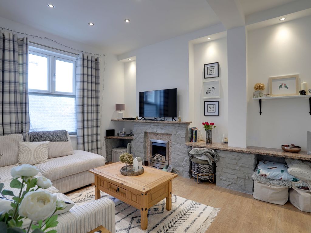 3 bed terraced house for sale in Bowden Hill, Newton Abbot TQ12, £