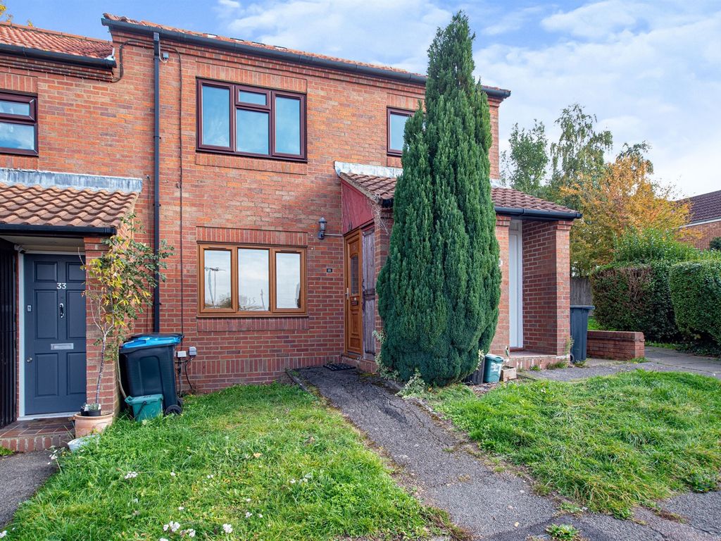 1 bed flat for sale in Upper Barn, Hemel Hempstead HP3 Zoopla