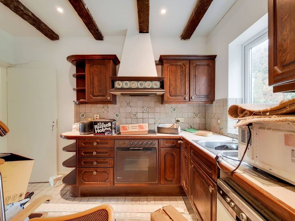 3 bed semidetached house for sale in Elmgate Gardens, Edgware HA8 Zoopla