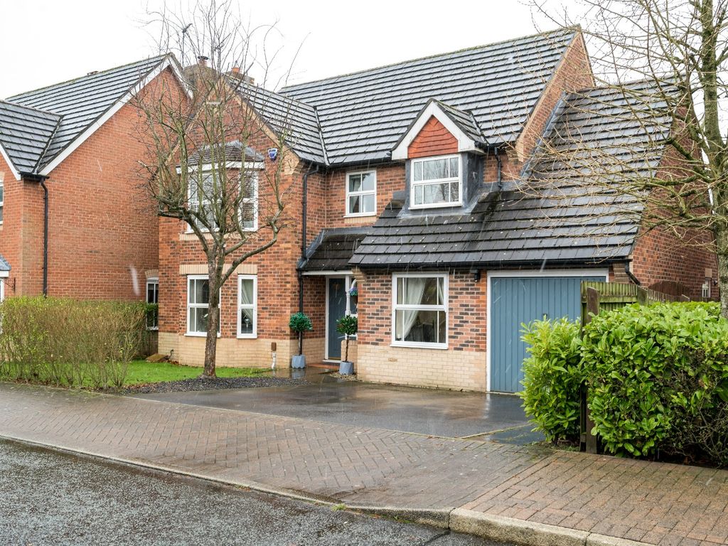 4 bed detached house for sale in Browning Drive, Winwick, Warrington