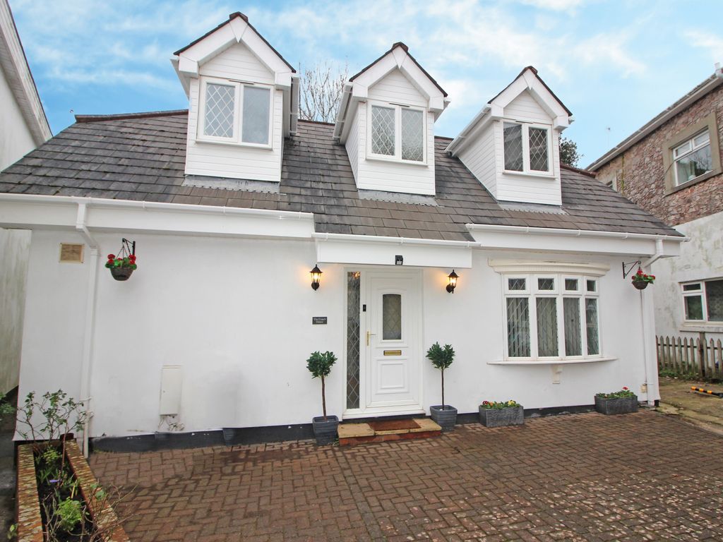2 bed detached house for sale in Chatsworth Road, Torquay TQ1 Zoopla