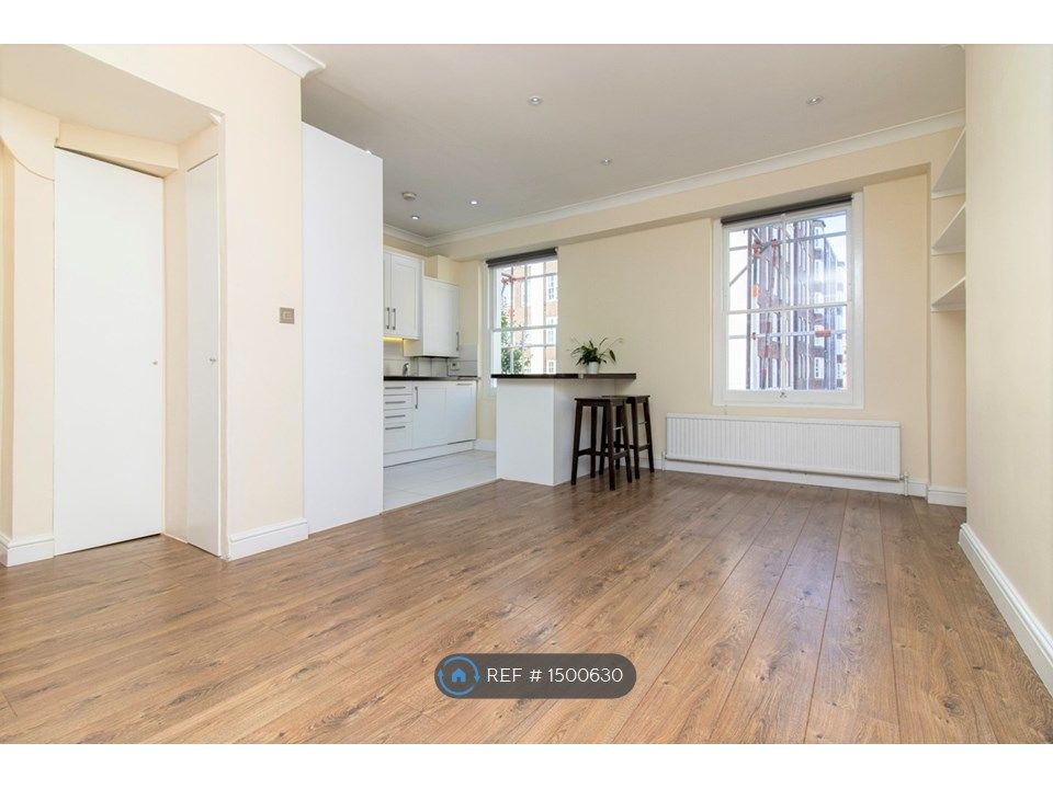 2 bed flat to rent in Queensway, London W2 Zoopla