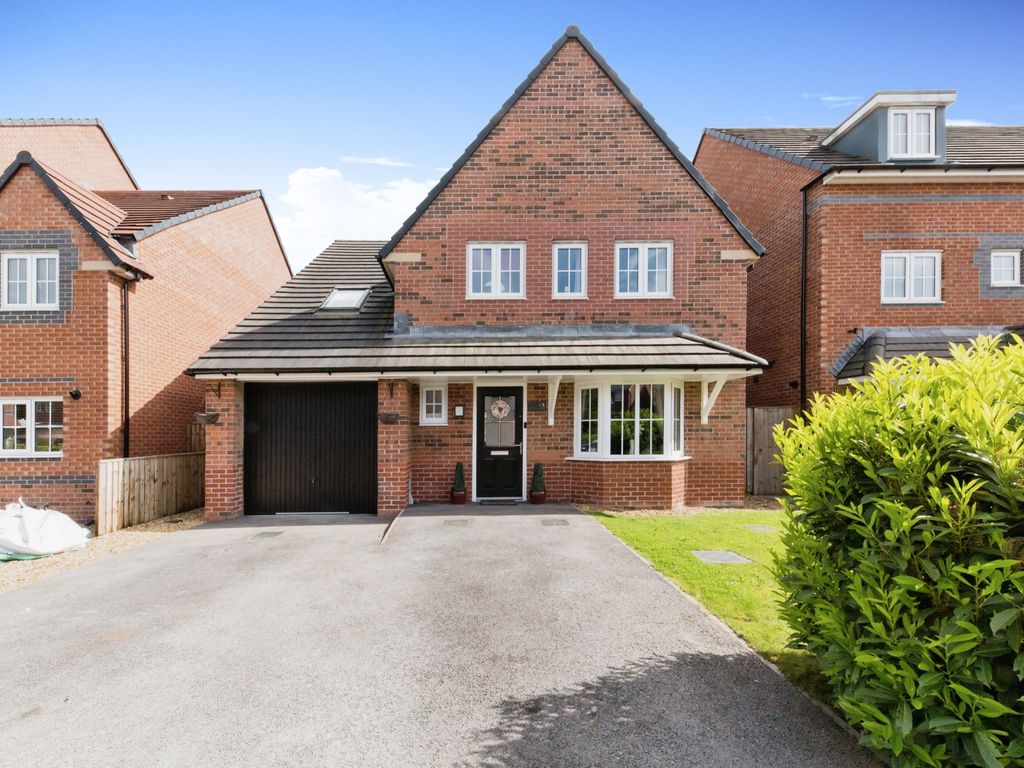 5 bed detached house for sale in Comma Road, Sandbach, Cheshire CW11