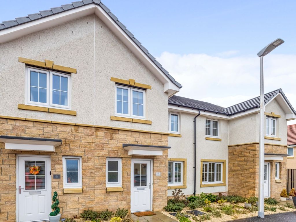 3 bed terraced house for sale in Kings Well Crescent, Broxburn EH52