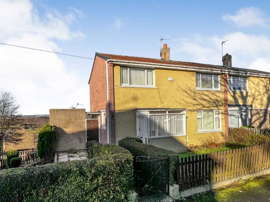 3 bed end terrace house for sale in 24 Snowdrop Close, BlaydonOnTyne