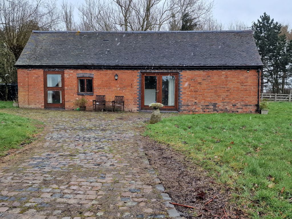 1 bed barn conversion to rent in Lindley, Nuneaton CV13 Zoopla