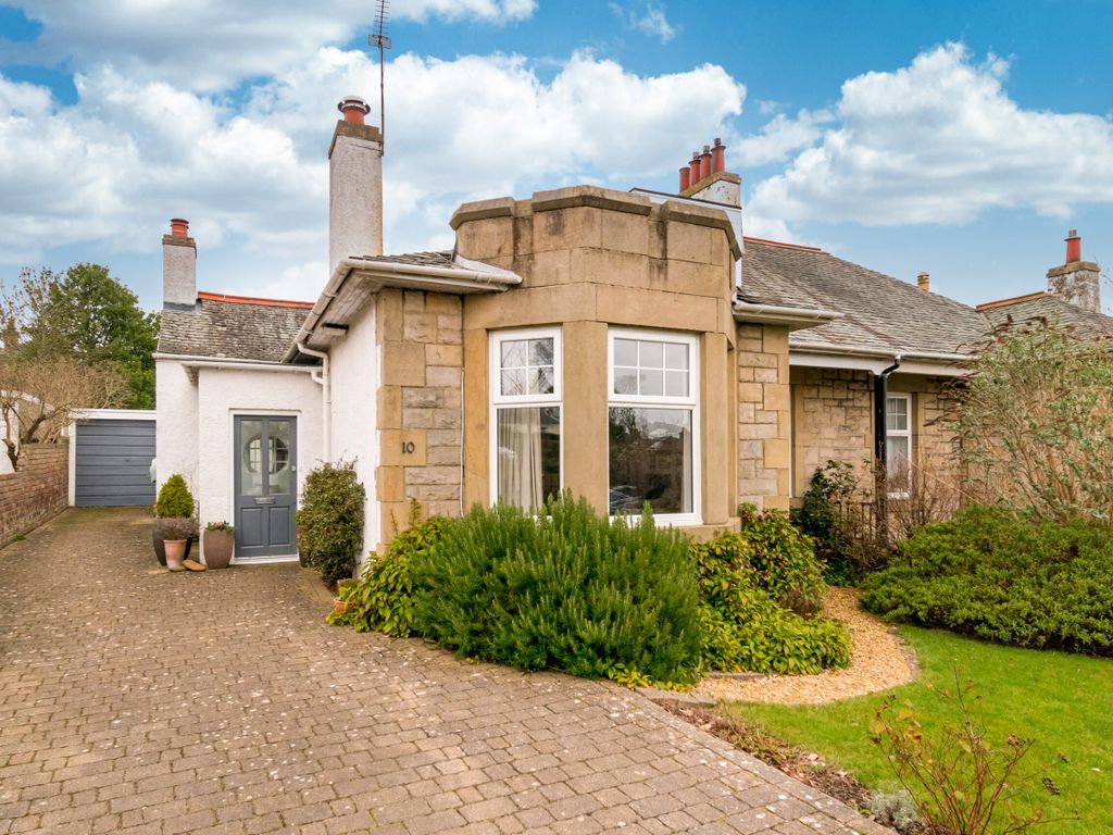 4 bed semidetached house for sale in 10 Templeland Road, Corstorphine