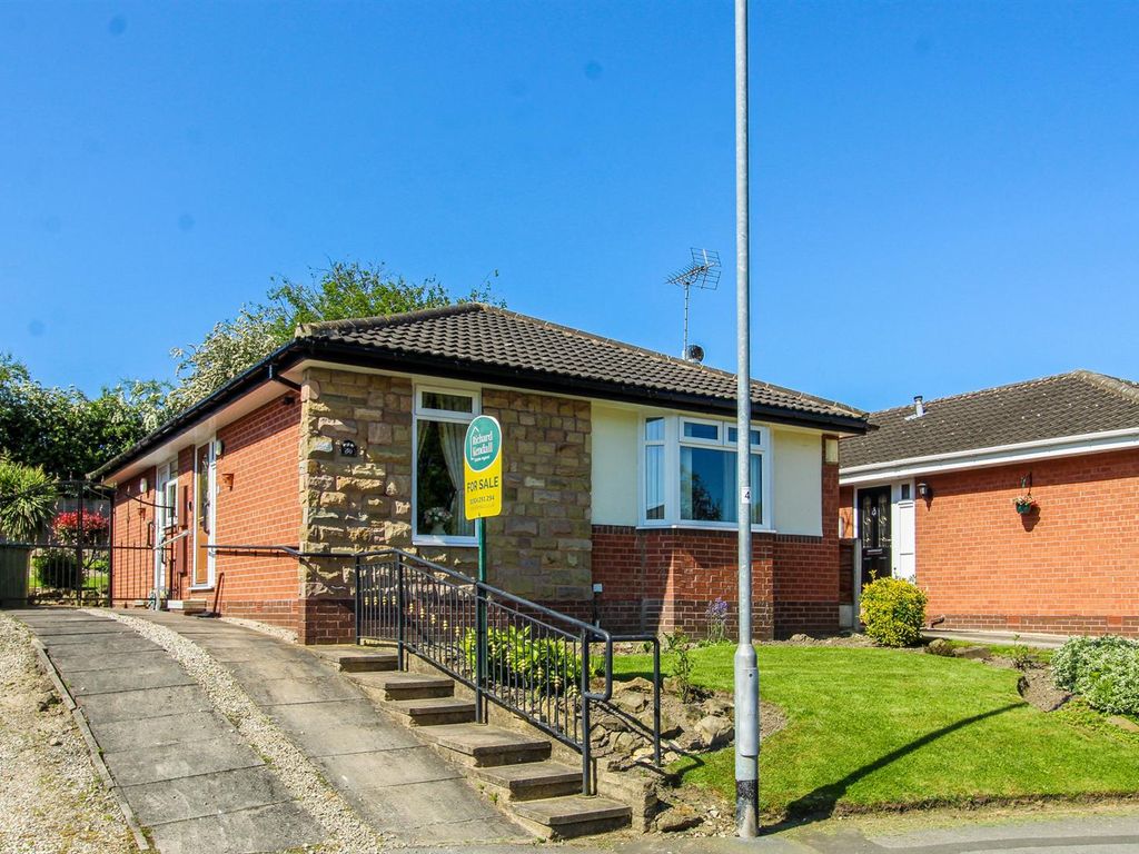 3 bed detached bungalow for sale in Meadow Vale, Outwood, Wakefield WF1