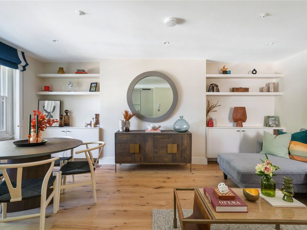 2 bed flat for sale in Aldridge Road Villas, Notting Hill W11, £