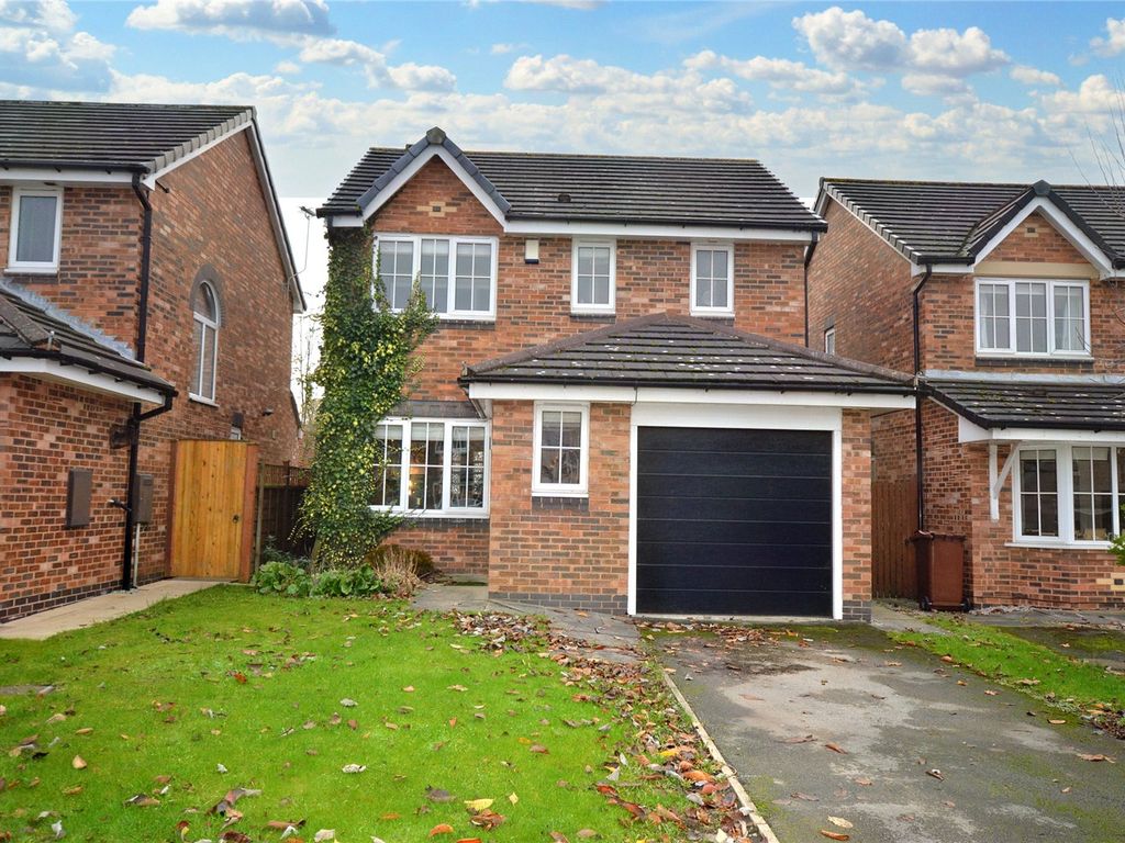 3 bed detached house for sale in Higham Way, Garforth, Leeds, West
