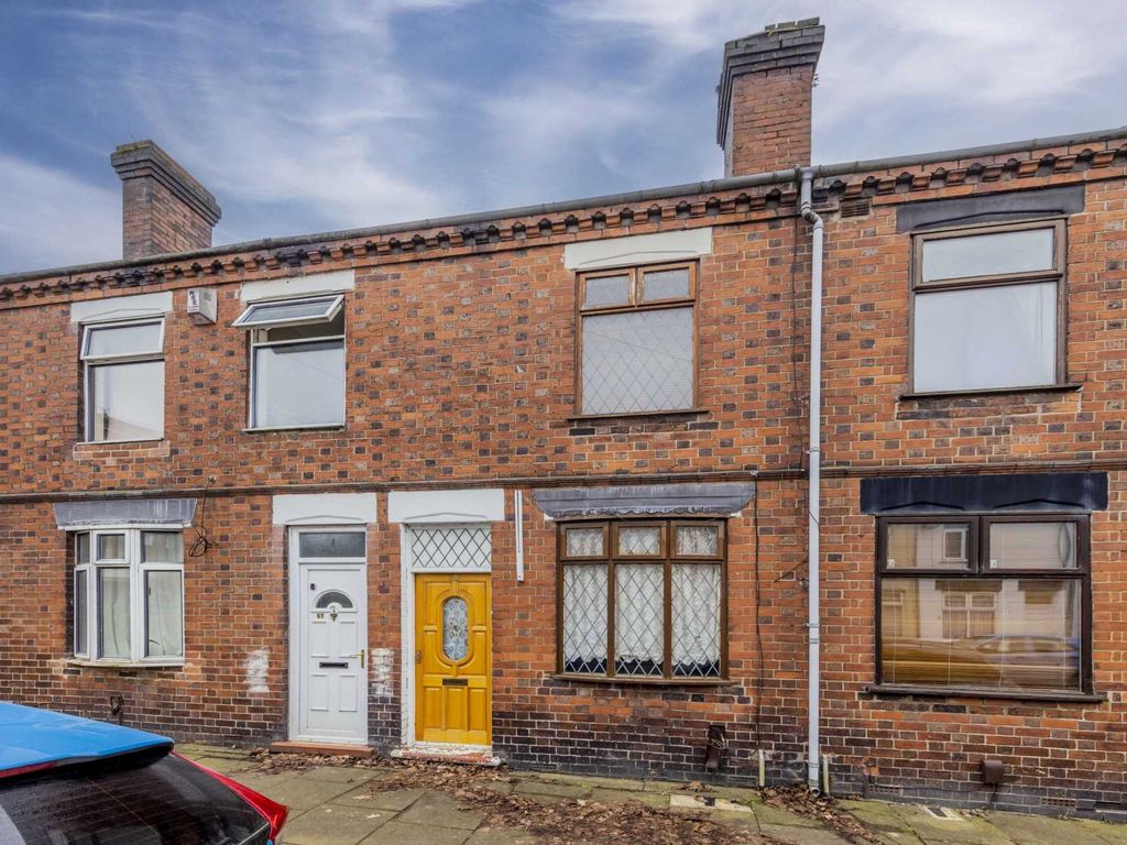 3 bed terraced house for sale in Nelson Street, Fenton ST4 Zoopla