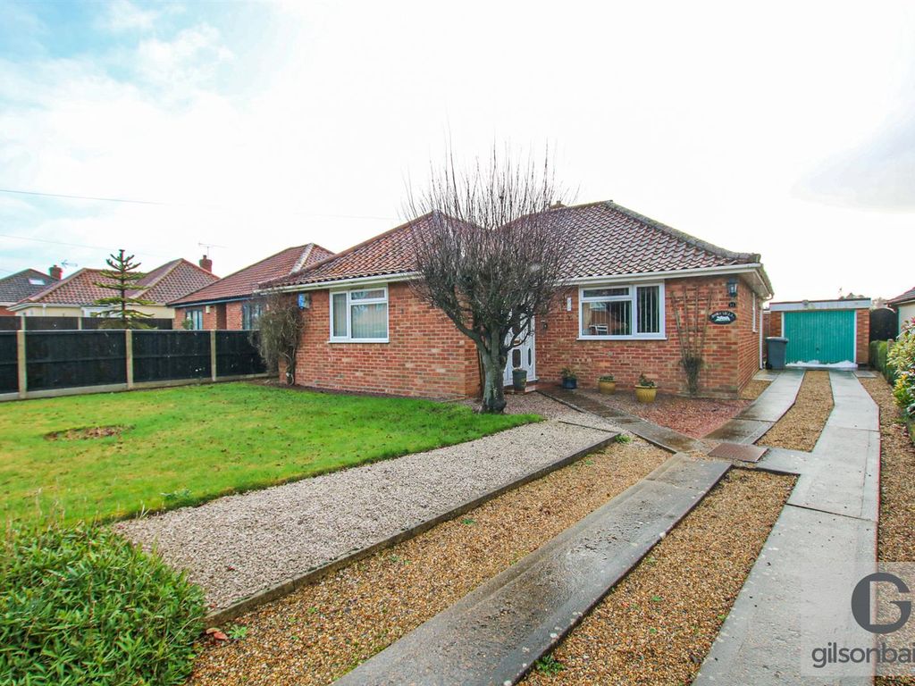 4 bed detached bungalow for sale in Blind Lane, Horsham St. Faith