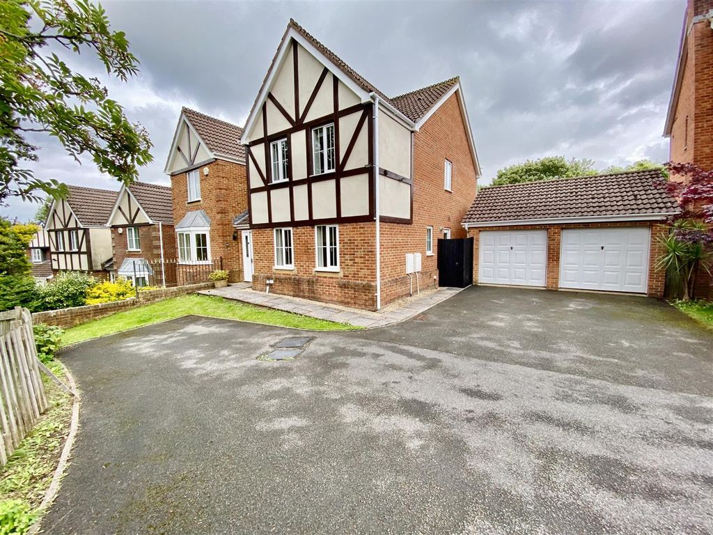 5 bed detached house for sale in Castle Wood, Chepstow NP16 Zoopla