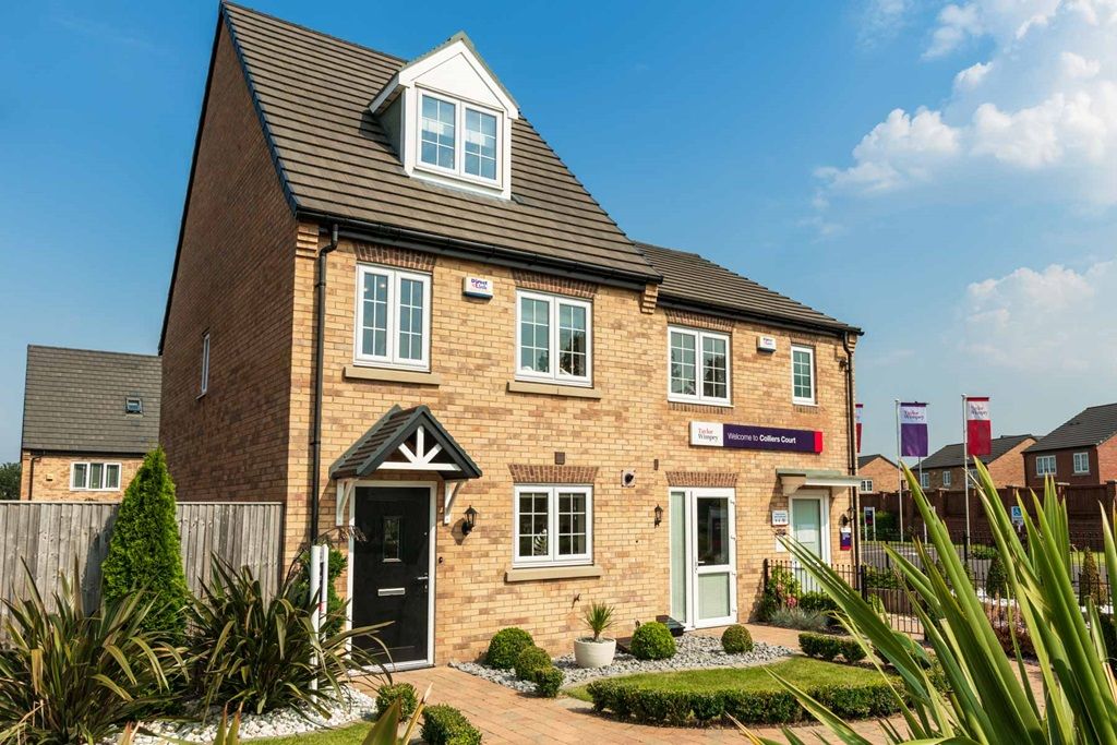 New home, 3 bed semidetached house for sale in "The Alton Show Home