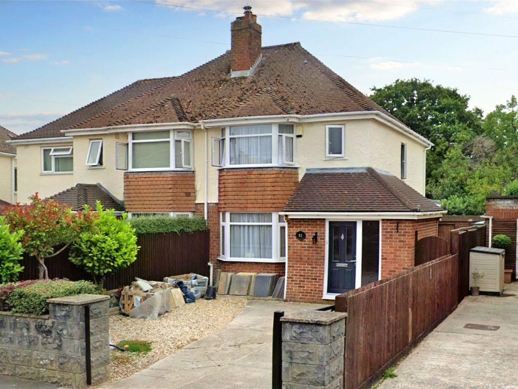 3 bed semidetached house for sale in Headley Park Avenue, Headley Park