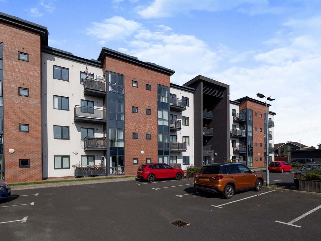 2 bed flat for sale in Southwell Court, Middlesbrough TS1 Zoopla