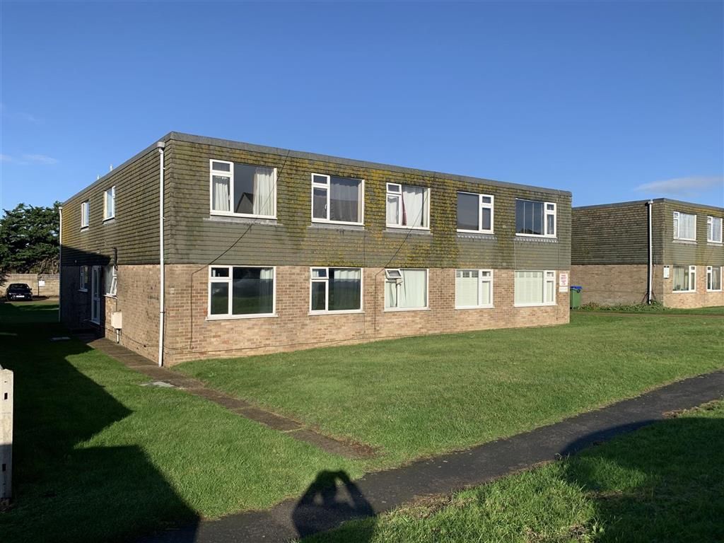 1 bed flat for sale in Central Avenue, Cliffs, Peacehaven