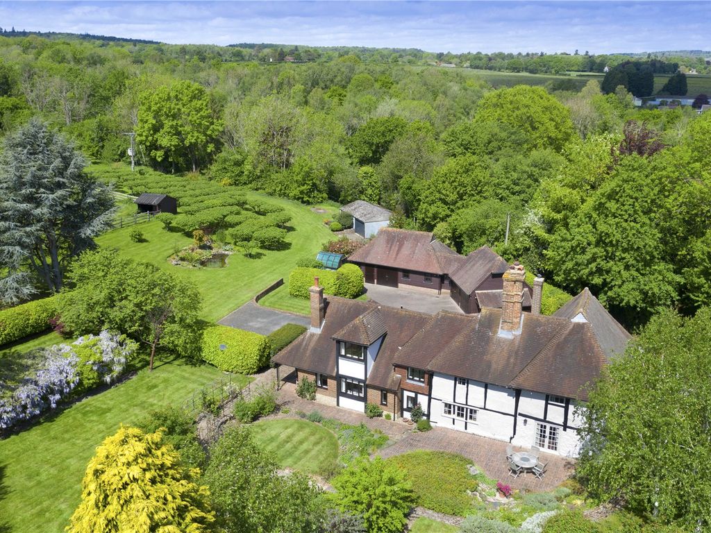 4 bed detached house for sale in Sheet Hill, Plaxtol, Sevenoaks, Kent