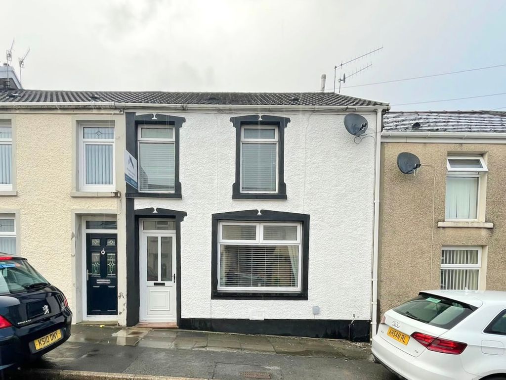 4 bed terraced house for sale in Gadlys Street, Aberdare, Mid