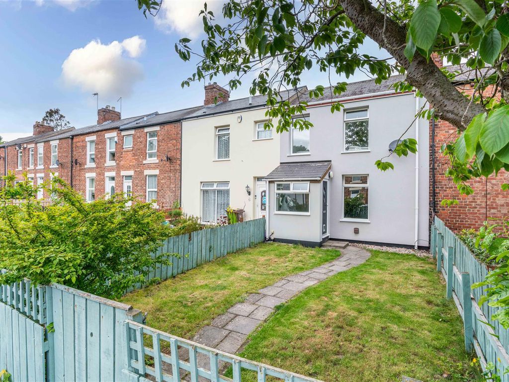 3 bed terraced house for sale in Mary Agnes Street, Gosforth, Newcastle