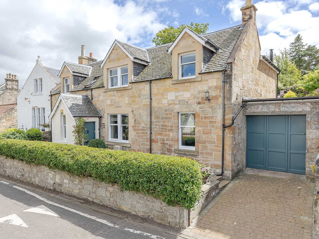 4 bed linkdetached house for sale in Strawberry Bank, Linlithgow EH49
