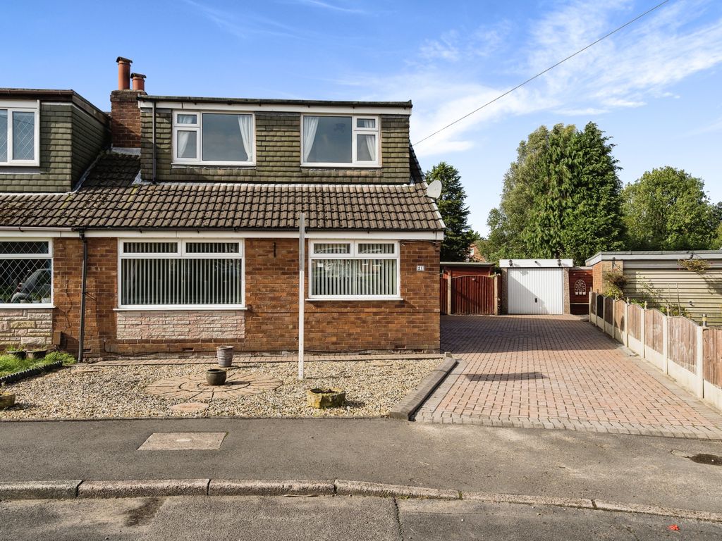 3 bed bungalow for sale in York Avenue, Little Lever, Bolton, Greater
