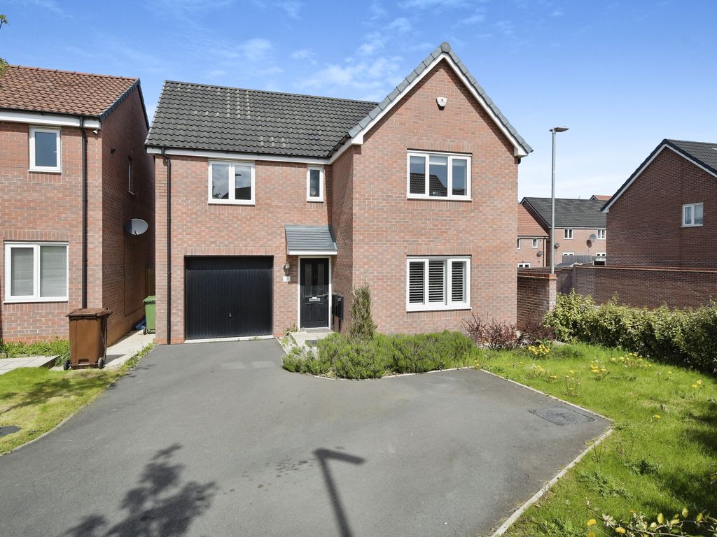4 bed detached house for sale in Hillmoor Street, Pleasley, Mansfield