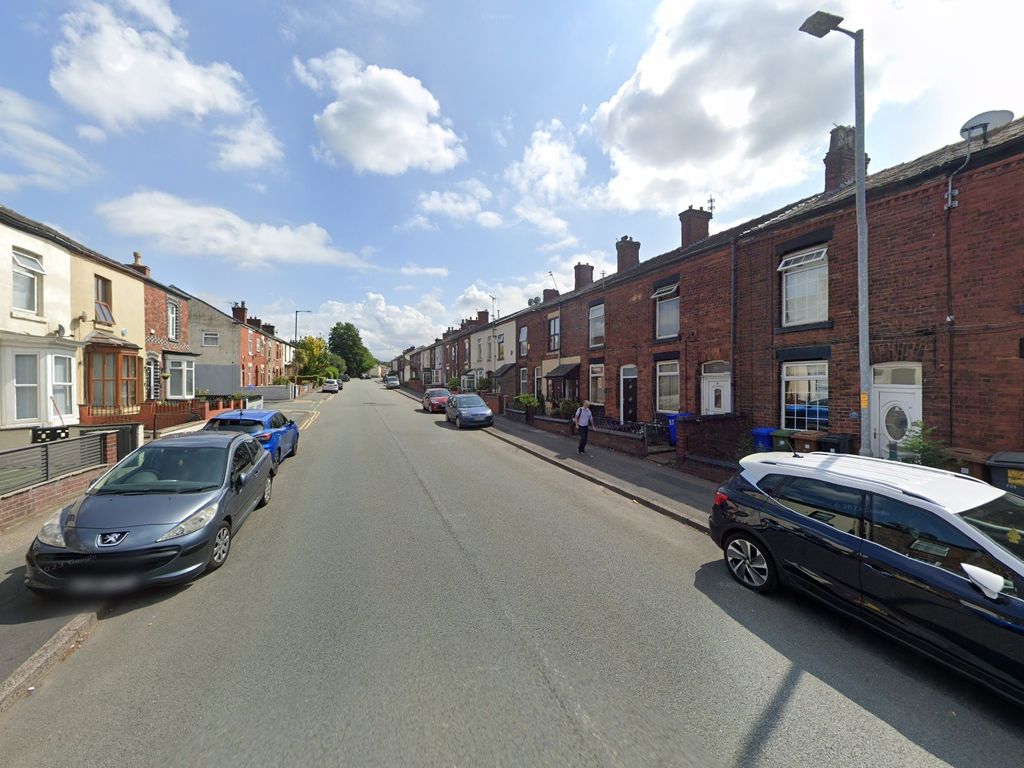 2 bed terraced house for sale in Street, Hyde SK14, £120,000