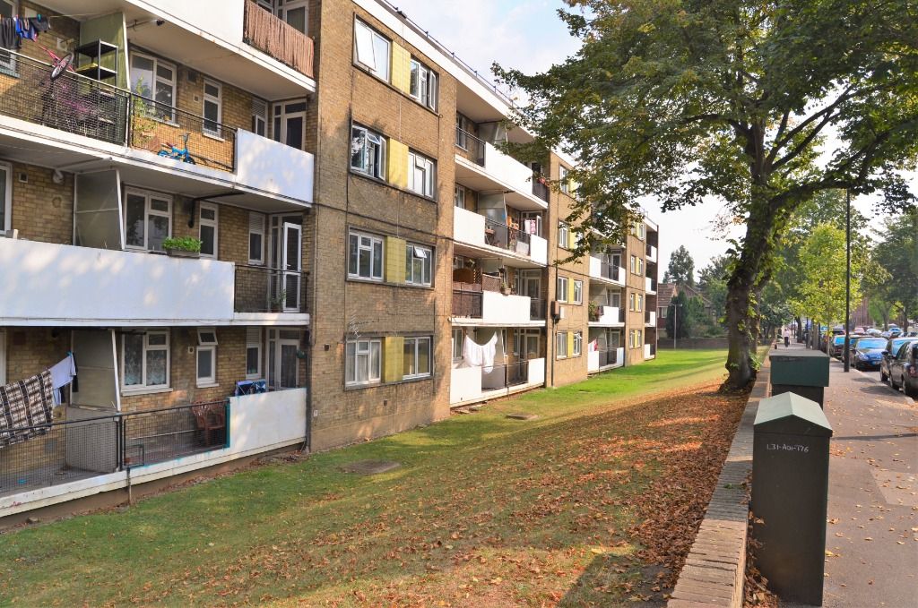 2 bed flat to rent in Elmworth Grove, West Dulwich, London SE21 Zoopla