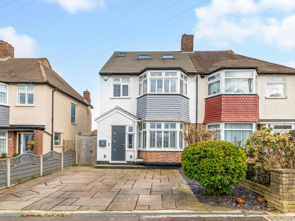 4 bed semidetached house for sale in Greenview Avenue, Beckenham BR3