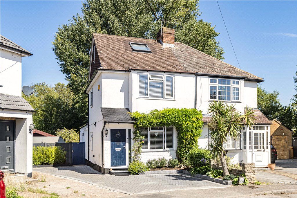 3 bed semidetached house for sale in Warwick Avenue, Egham, Surrey