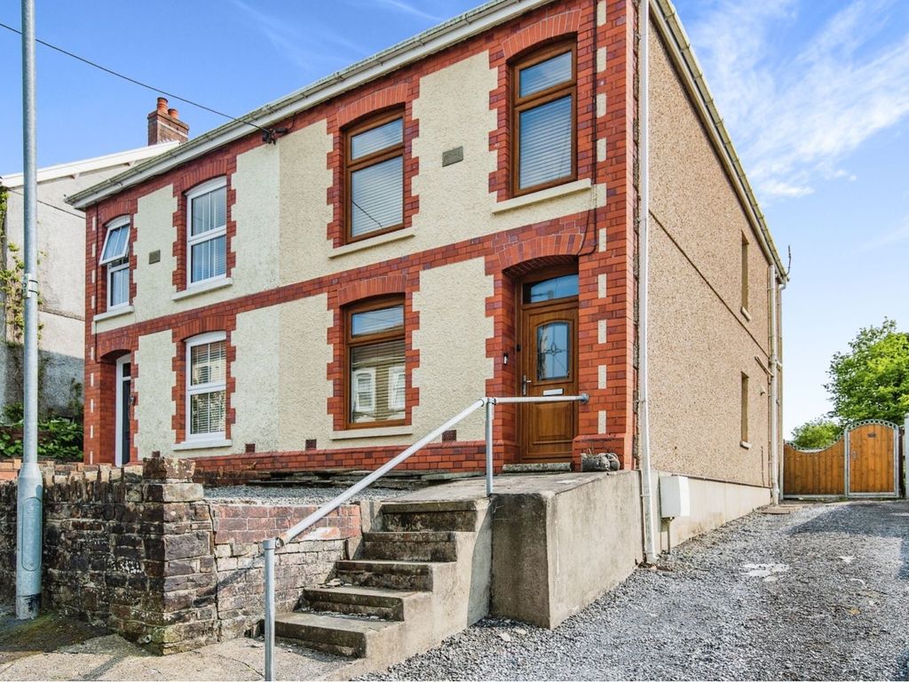 2 bed semidetached house for sale in Llwyn Road, Ammanford SA18 Zoopla