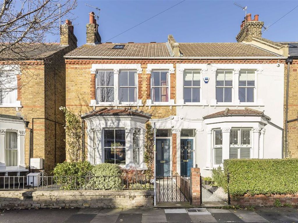 Effingham Road, London SE12