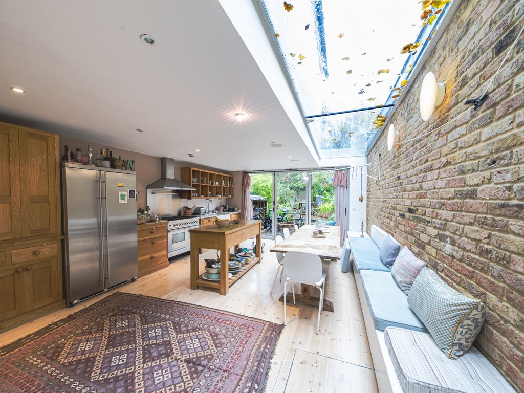 4 bed terraced house for sale in Tennyson Road, Queens Park NW6, £