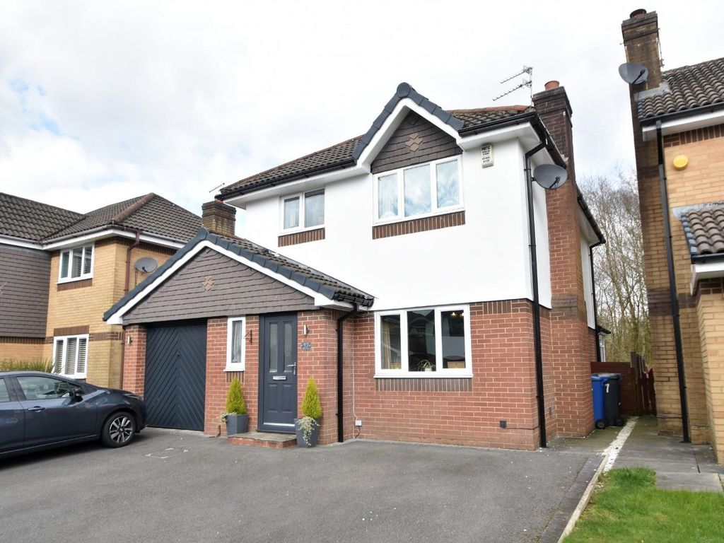 4 bed detached house for sale in Wadebridge Drive, Bury BL8 Zoopla