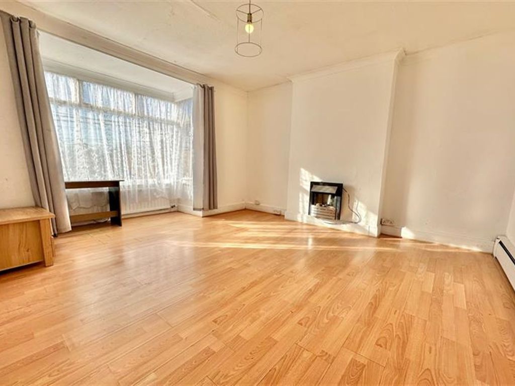 2 bed flat to rent in Fairfield Road, Braintree CM7 Zoopla
