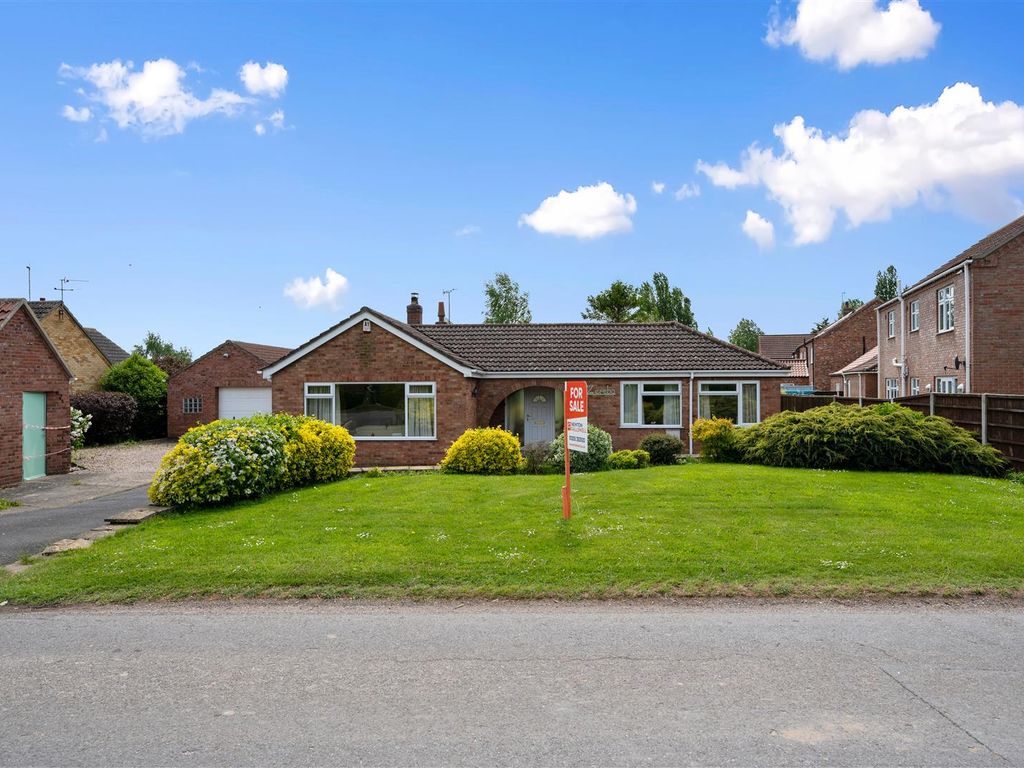 3 bed bungalow for sale in Frampton Fen Lane, Hubberts Bridge, Boston