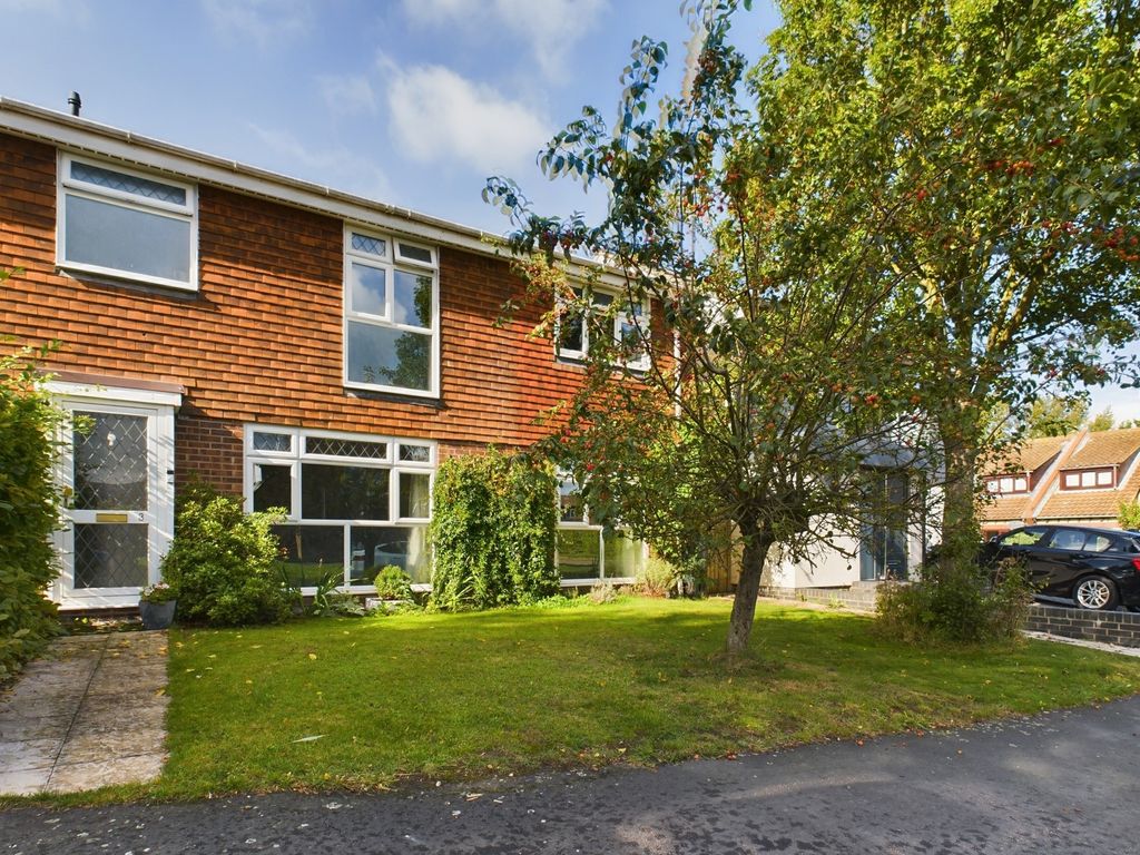 Semidetached house for sale in Worcester Avenue, Hardwick, Cambridge