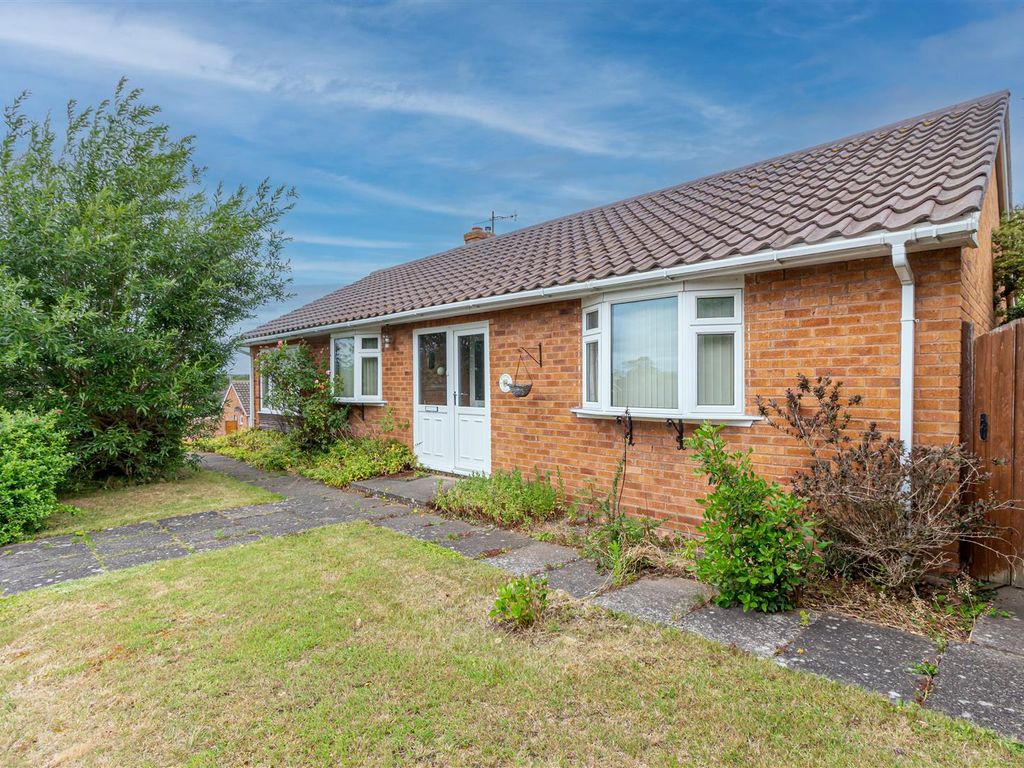 3 bed detached bungalow for sale in Post Office Lane, Kempsey