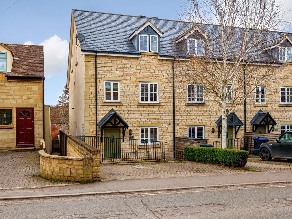 4 bed end terrace house for sale in Malmesbury, Wiltshire SN16 Zoopla