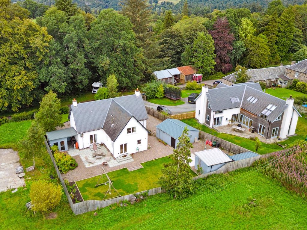 4 bed detached house for sale in Woodside, Kingswood, Murthly