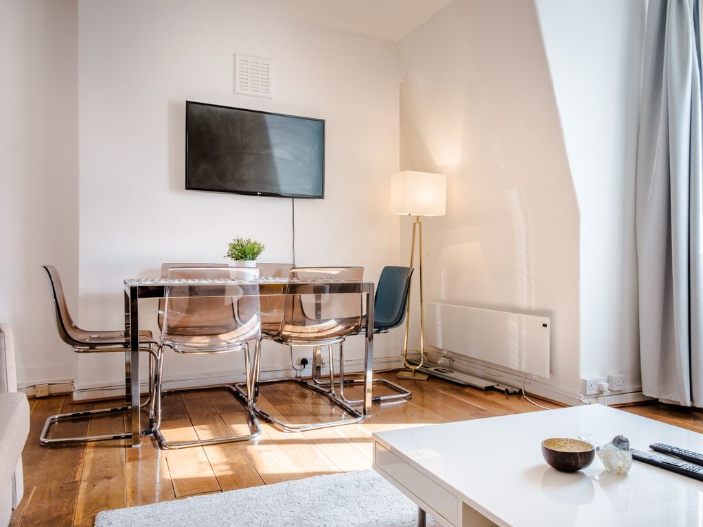 1 bed flat to rent in Oxford Street, London W1D Zoopla