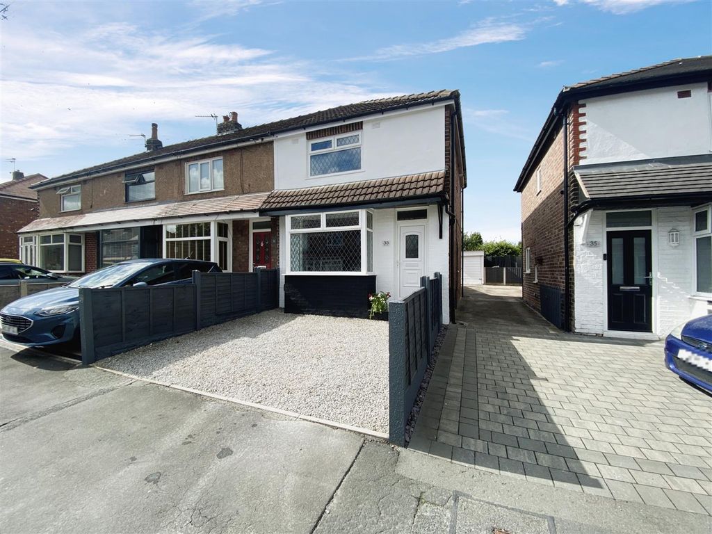 2 bed terraced house for sale in Ryden Avenue, Leyland PR25, £145,000