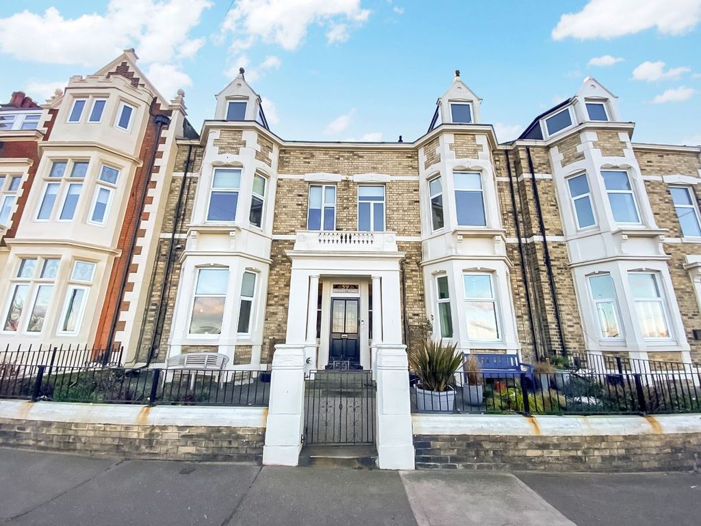 1 bed flat for sale in Beverley Terrace, Cullercoats, North Shields