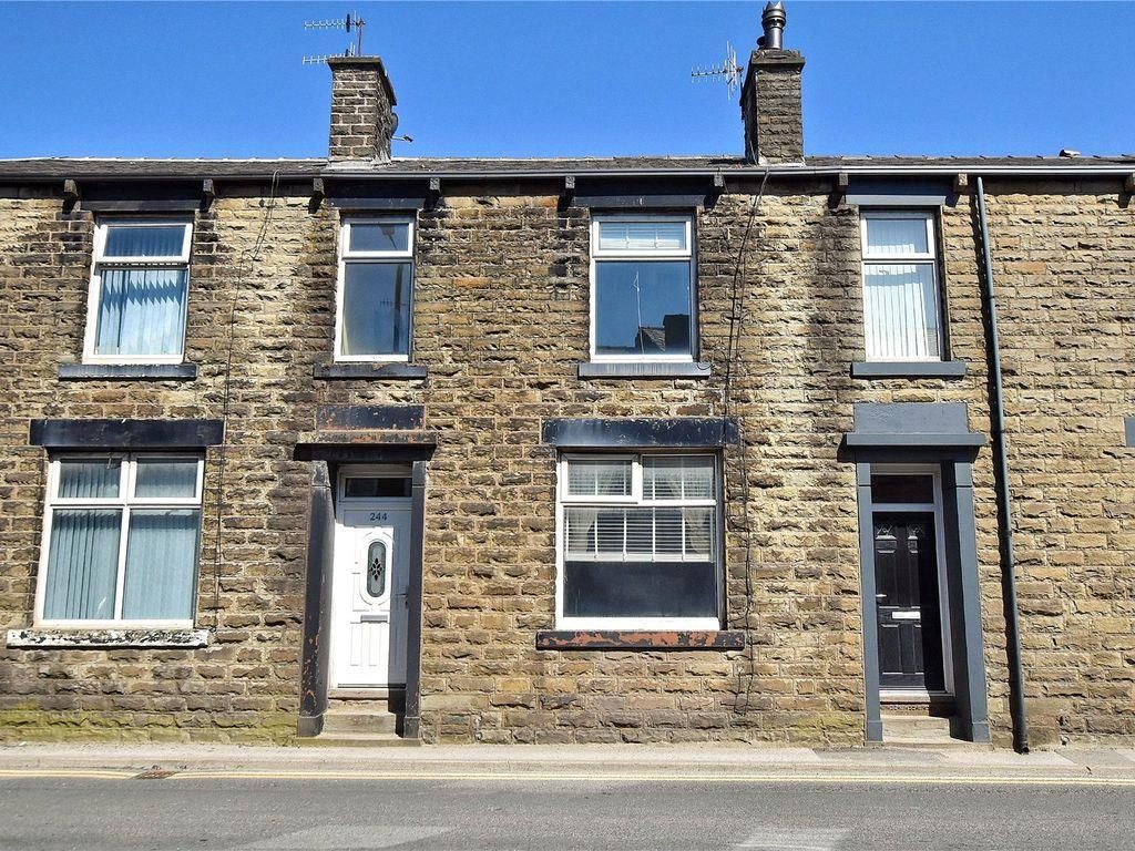 3 bed terraced house to rent in Market Street, Whitworth, Rochdale OL12
