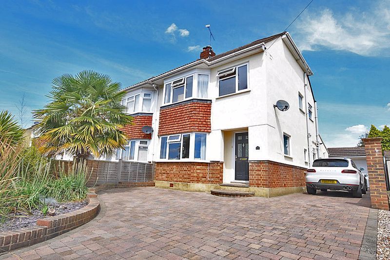 3 bed semidetached house for sale in Copsewood Way, Bearsted