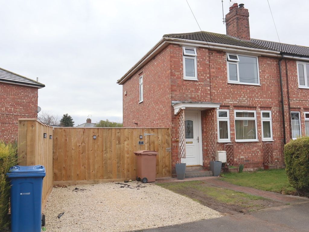 3 bed end terrace house to rent in Kings Square, Beverley HU17 Zoopla