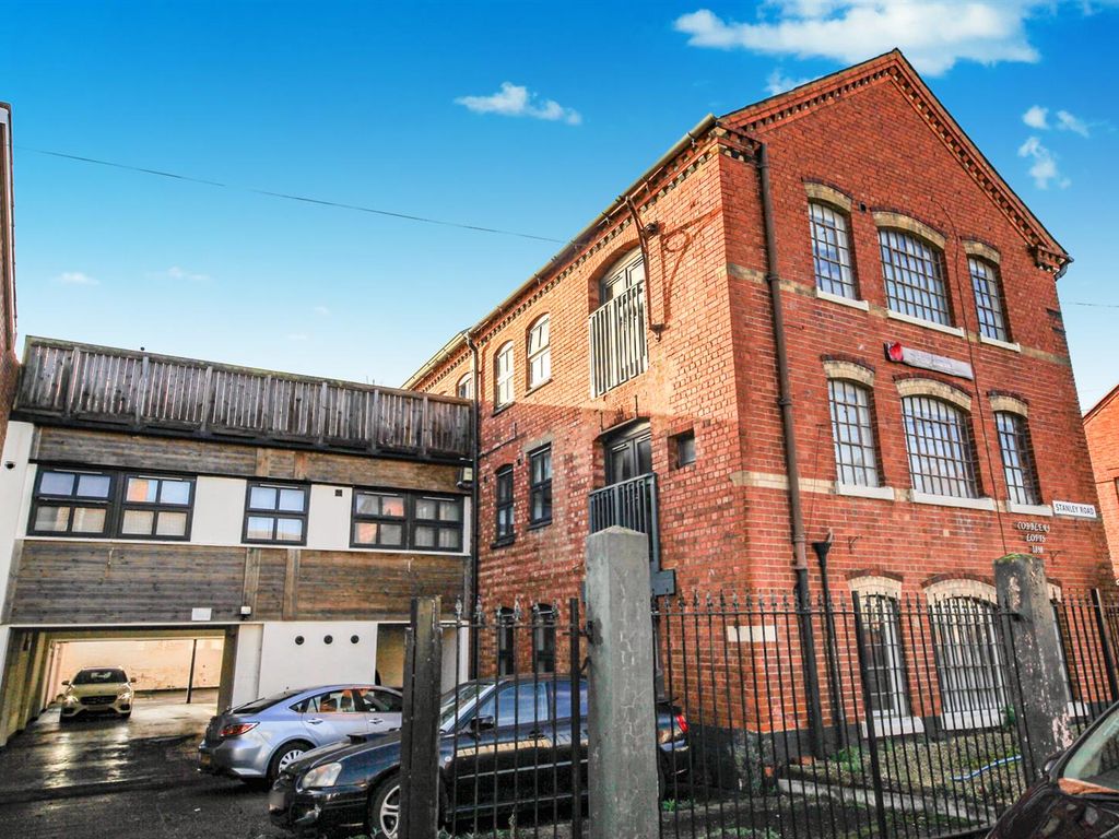 Stanley Road, Wellingborough NN8