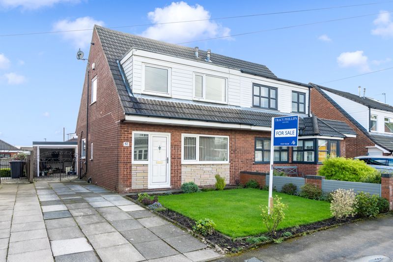 3 bed semidetached house for sale in Moores Lane, Standish, Wigan WN6