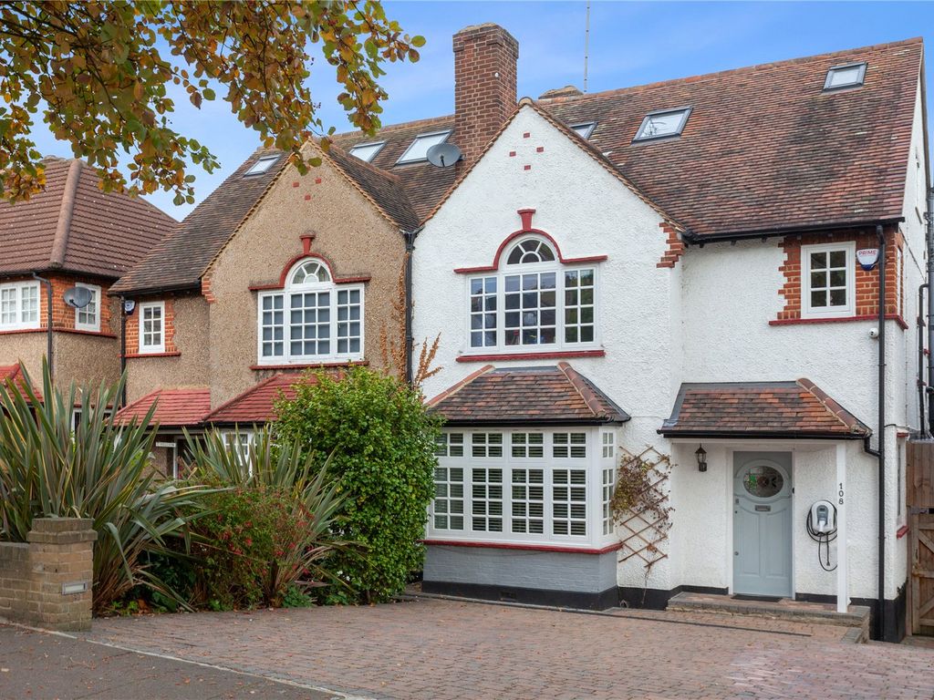 5 bed semidetached house for sale in Torrington Park, Finchley N12